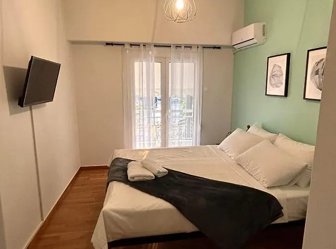 Theodora\'S Cozy Guest House